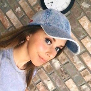 Meet your Posher, Justine